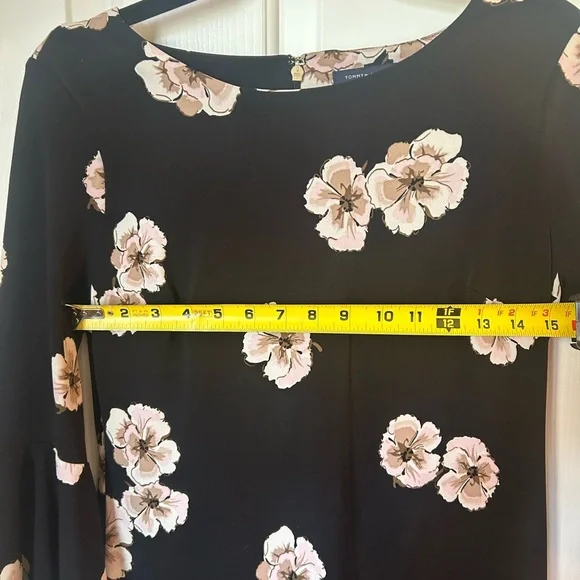 Tommy Hilfiger Black Floral Jersey Bell Sleeve Dress Size 6 - Picture 6 of 9